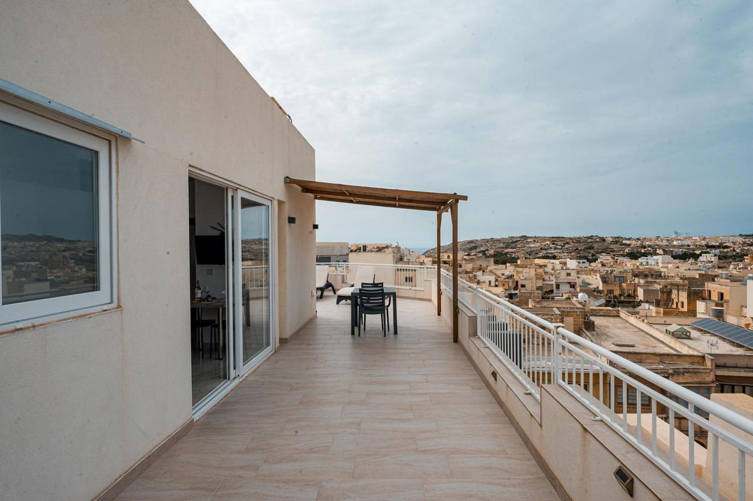 The Willows Penthouses With Jacuzzi Ghajn il-Kbira  Exteriör bild